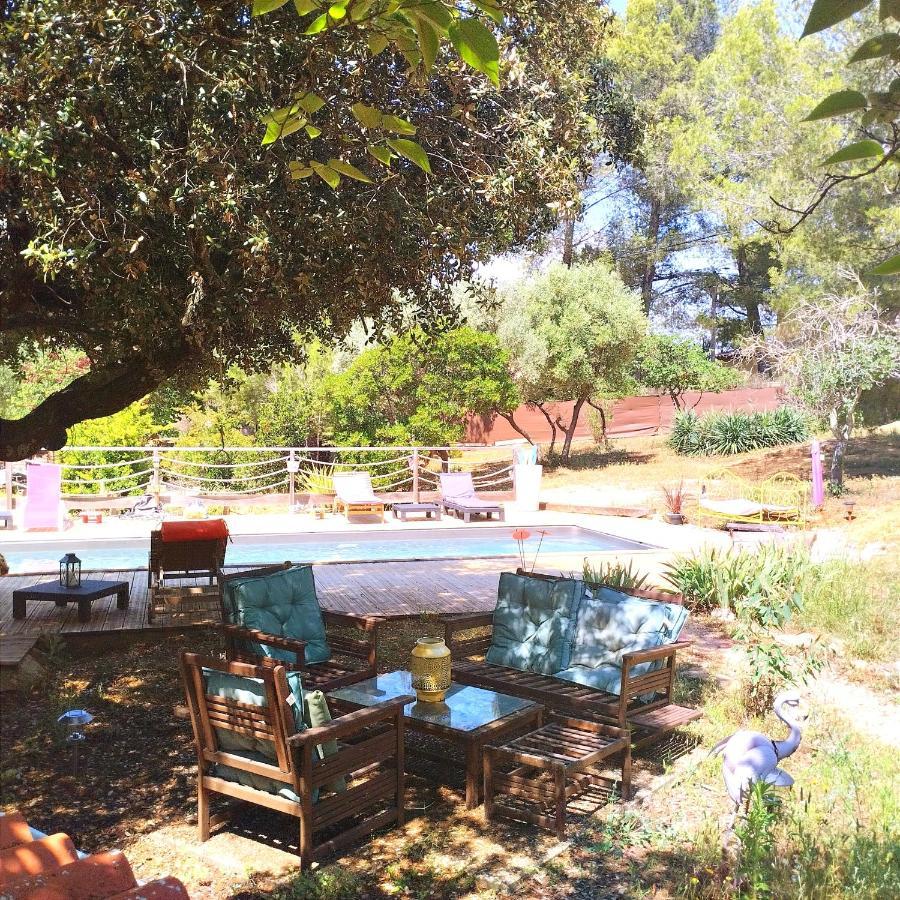 Arche De Noe Atypique, Boheme , Nature, Piscine Chauffee De Paques A Toussaint , Spa , Sauna , Loisirs Le Beausset Eksteriør billede