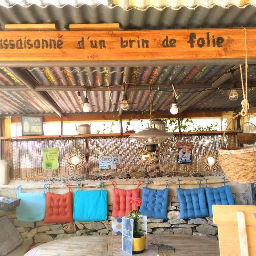 Arche De Noe Atypique, Boheme , Nature, Piscine Chauffee De Paques A Toussaint , Spa , Sauna , Loisirs Le Beausset Eksteriør billede